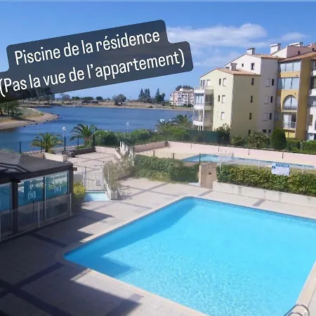 아파트 6 Personnes Avec Piscine Secteur Richelieu, A 400m De La Et A 650m Du Centre Port